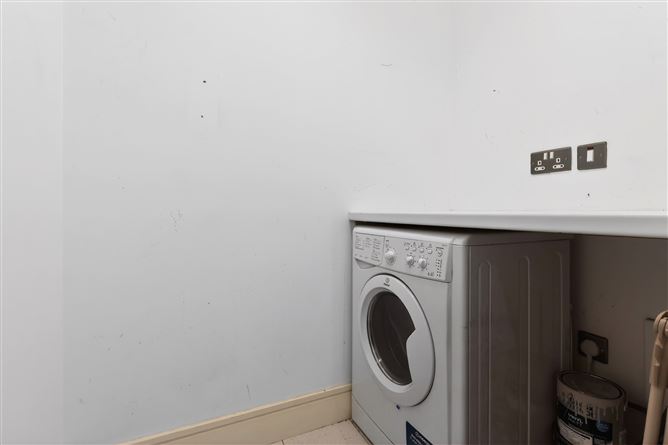 9 Larkspur Hall, Levmoss Park, The Gallops, Dublin 18, Dublin