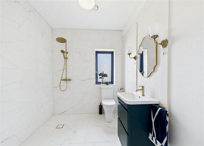https://photos-a.propertyimages.ie/media/4/4/5/5010544/d254c861-60ef-4d26-b3e0-a1ee18831958_l.png