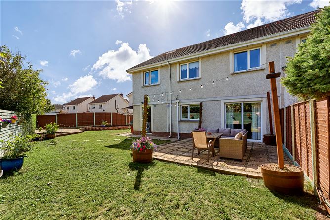 Photo 25 of 31 — 11 Canterbrook, Trim Road, Navan, Meath