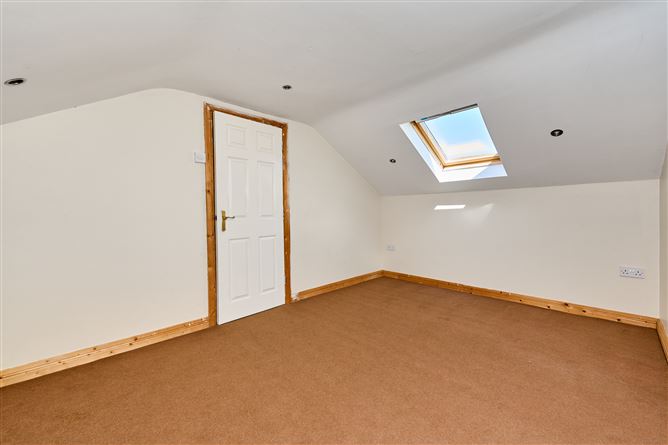 Photo 24 of 31 — 11 Canterbrook, Trim Road, Navan, Meath