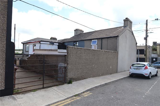 9 Lower Ross Road, Enniscorthy, Co. Wexford