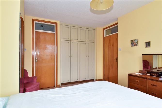 13 Clybaun Heights, Knocknacarra, Galway