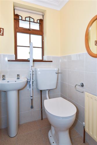 13 Clybaun Heights, Knocknacarra, Galway