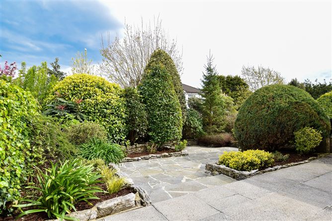 13 Clybaun Heights, Knocknacarra, Galway