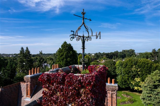 https://photos-a.propertyimages.ie/media/4/4/6/4732644/27963535-e3f4-4ea8-817c-637ccfa28407_l.jpg