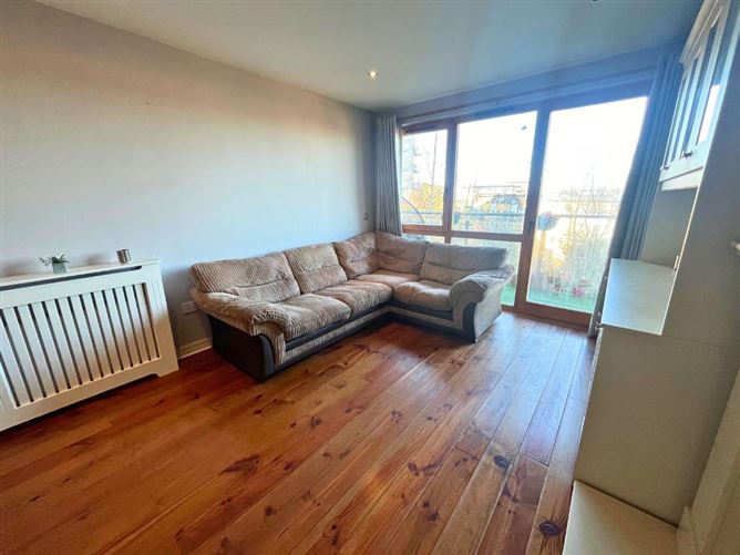 10 The Oak, Parkview, Belarmine, Stepaside, County Dublin