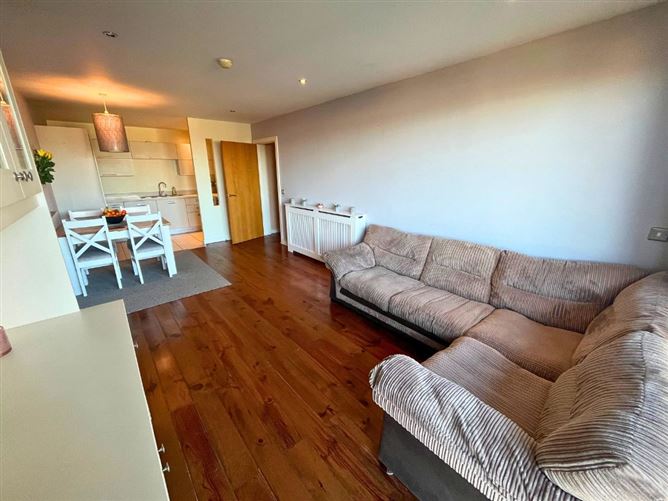 10 The Oak, Parkview, Belarmine, Stepaside, County Dublin