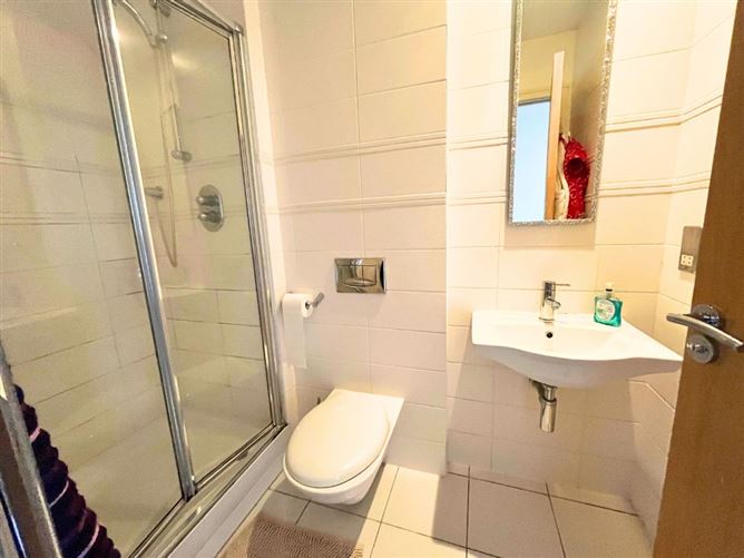 10 The Oak, Parkview, Belarmine, Stepaside, County Dublin