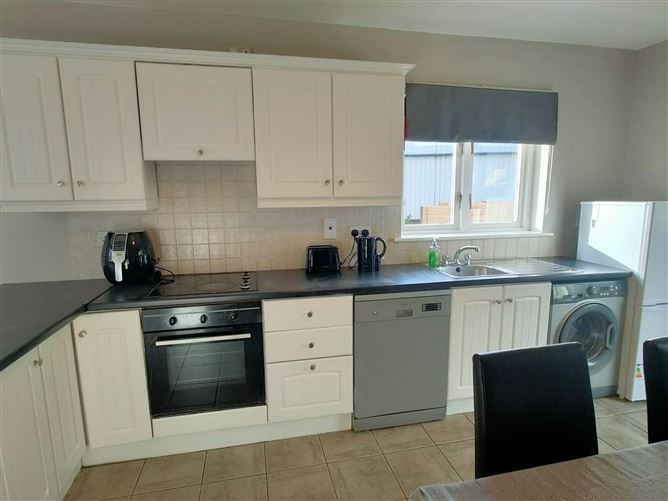 19 Corr Na Gcloch, Ballinrobe, County Mayo