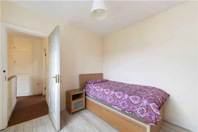 10 Clonkeen Drive, Foxrock, Dublin 18