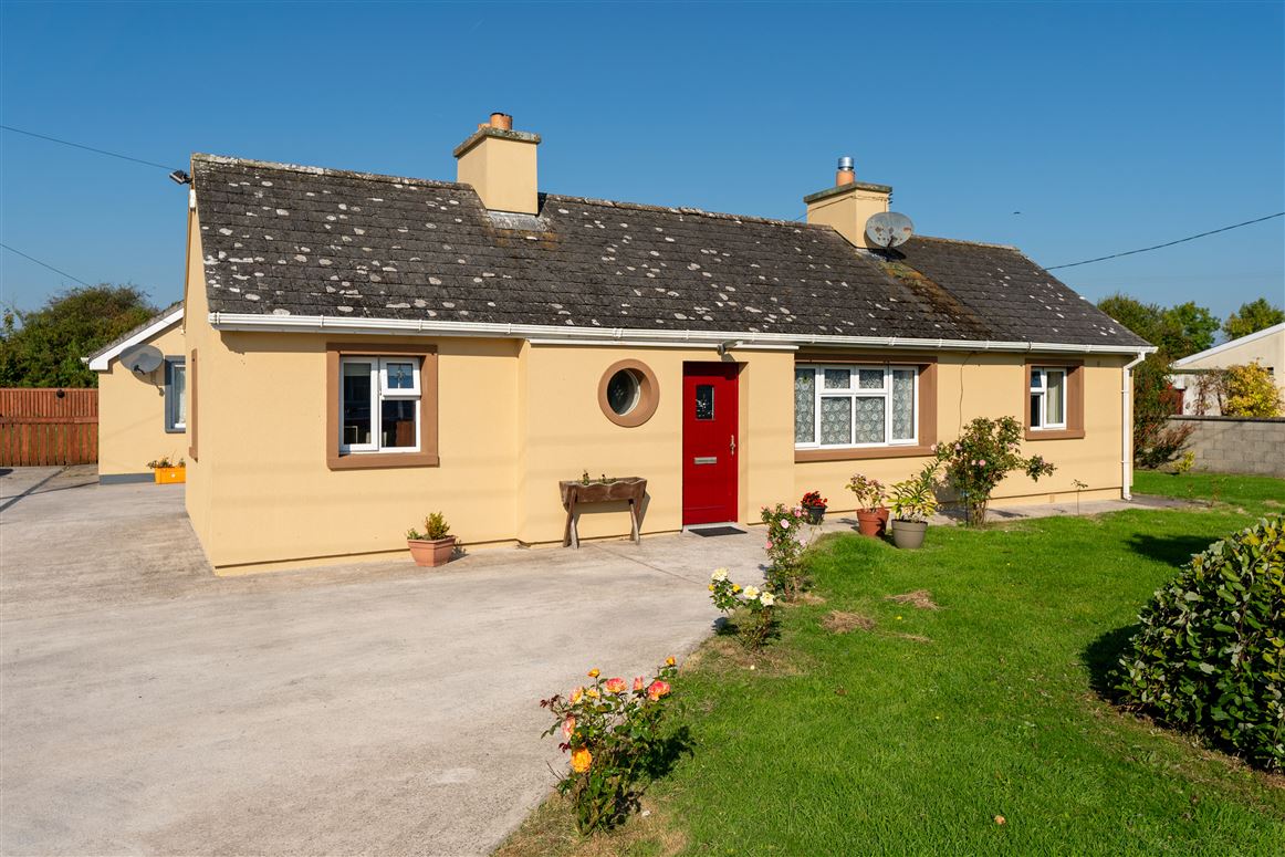 6 Church Road, Knocklong, Limerick