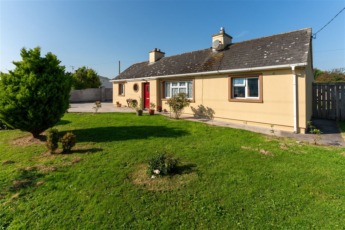 6 Church Road, Knocklong, Limerick