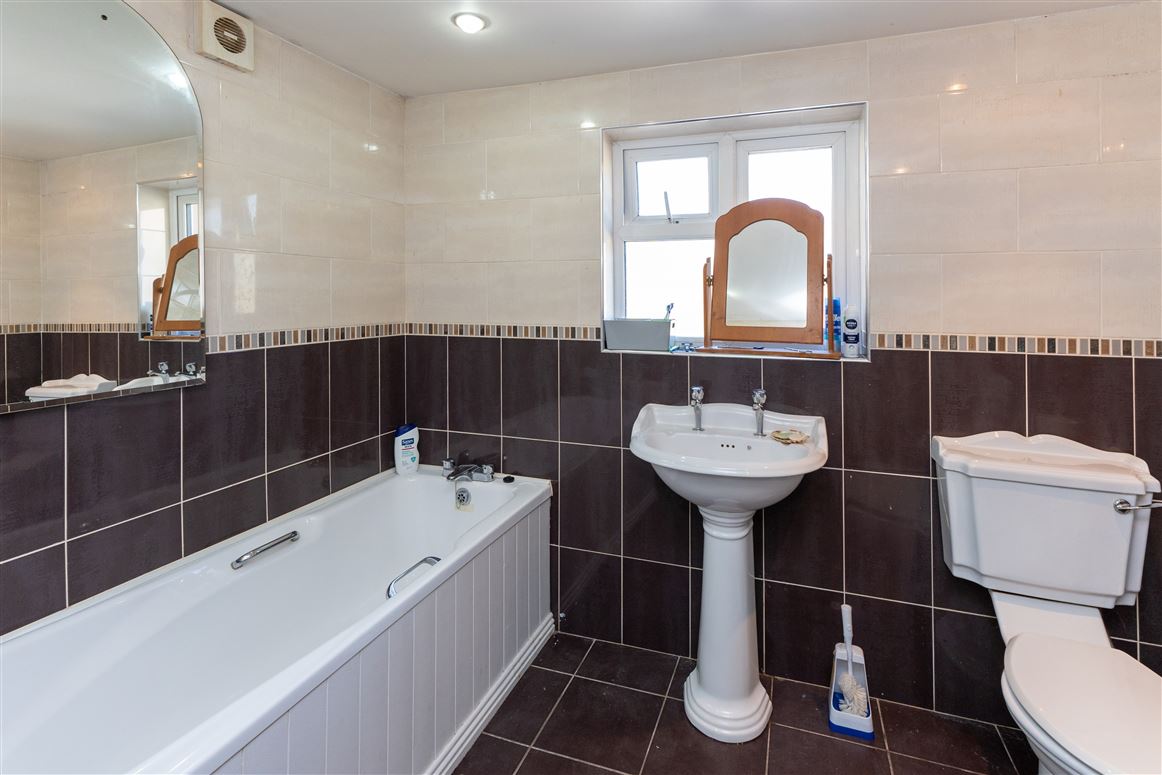 6 Church Road, Knocklong, Limerick