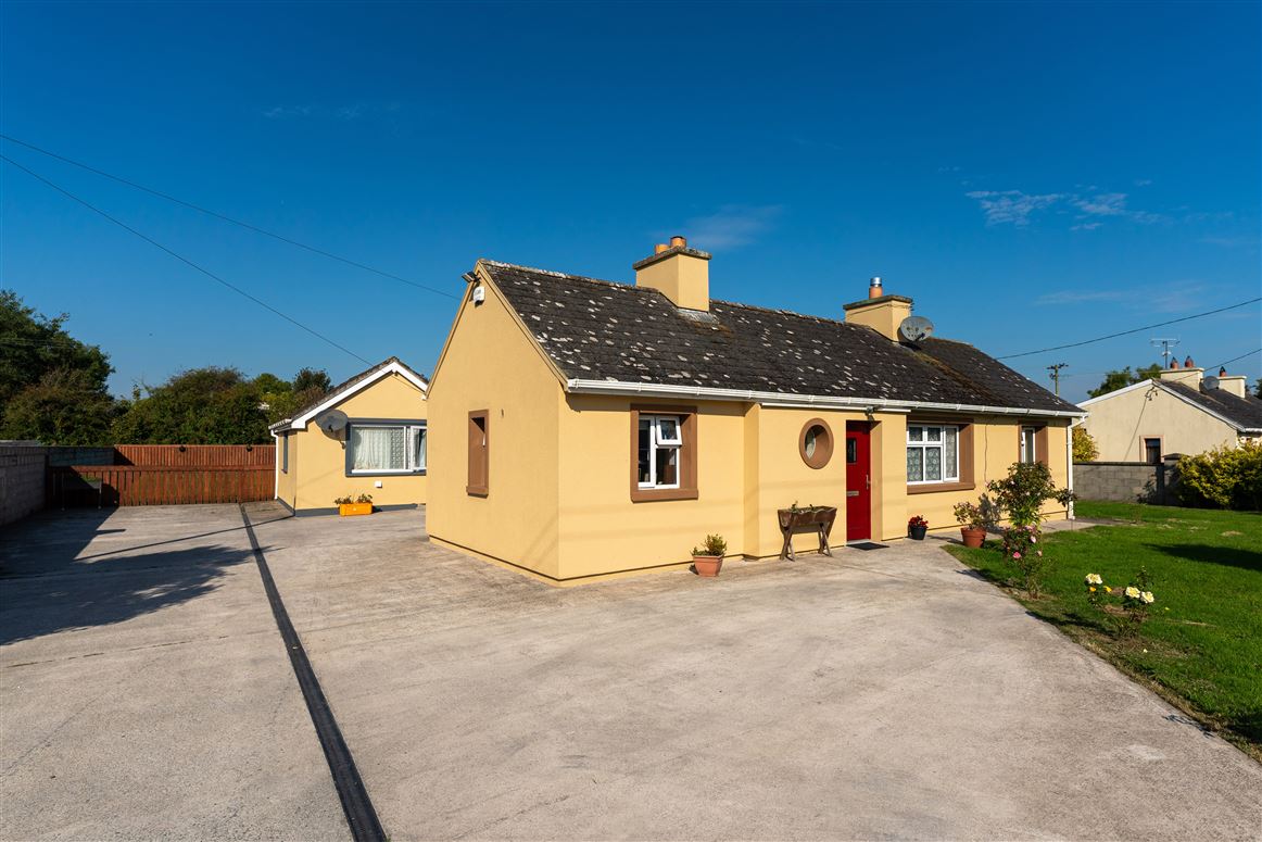 6 Church Road, Knocklong, Limerick