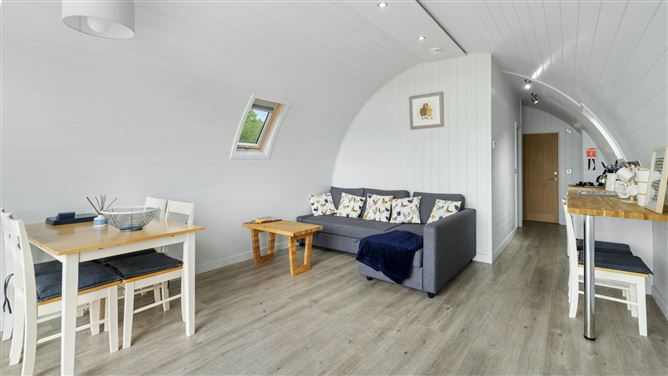 Lakeside Smial,Hertford Heath, Hertfordshire, United Kingdom