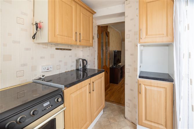 111 Landen Road , Ballyfermot,   Dublin 10