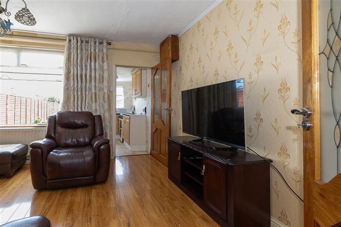 111 Landen Road , Ballyfermot,   Dublin 10