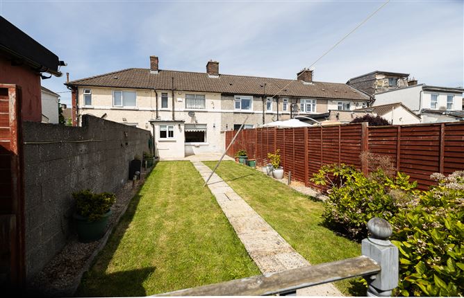 111 Landen Road , Ballyfermot,   Dublin 10