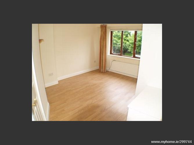 8 Cannonbrook Avenue, Lucan, Co. Dublin