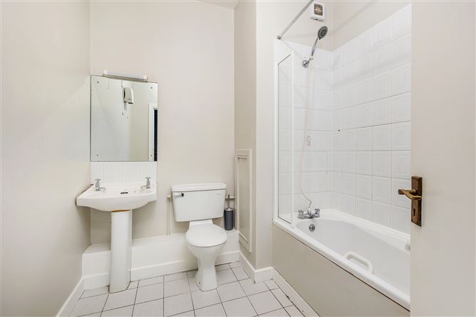 Apartment 31, Sarsfield Quay Apartments, Liffey Street West,, North City Centre, Dublin 7