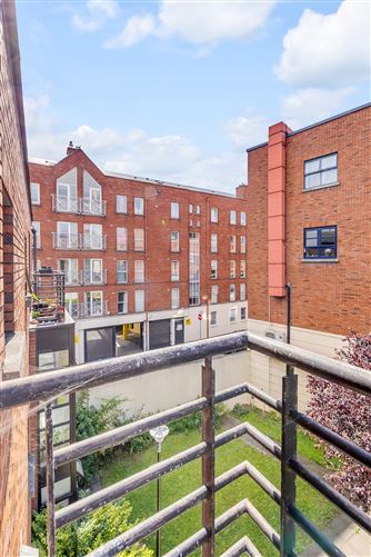 Apartment 31, Sarsfield Quay Apartments, Liffey Street West,, North City Centre, Dublin 7