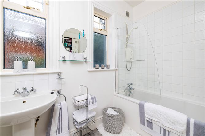 Maura, 92 Iona Road, Glasnevin, Dublin 9