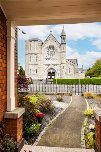 Maura, 92 Iona Road, Glasnevin, Dublin 9