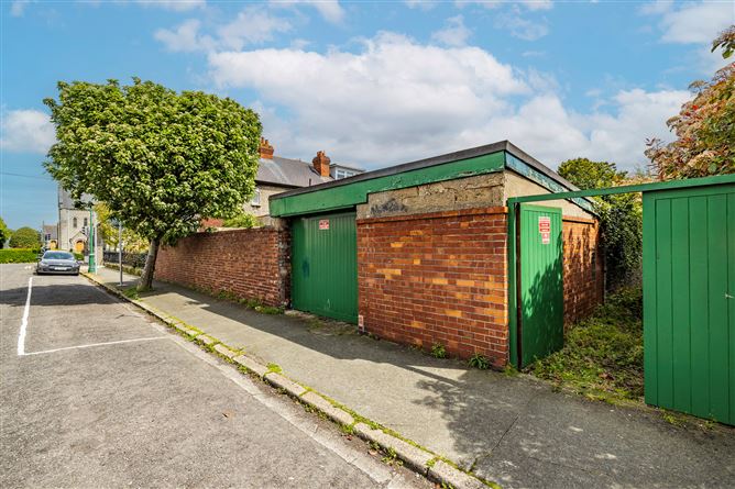 Maura, 92 Iona Road, Glasnevin, Dublin 9