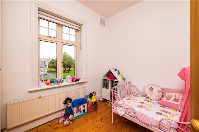 Maura, 92 Iona Road, Glasnevin, Dublin 9