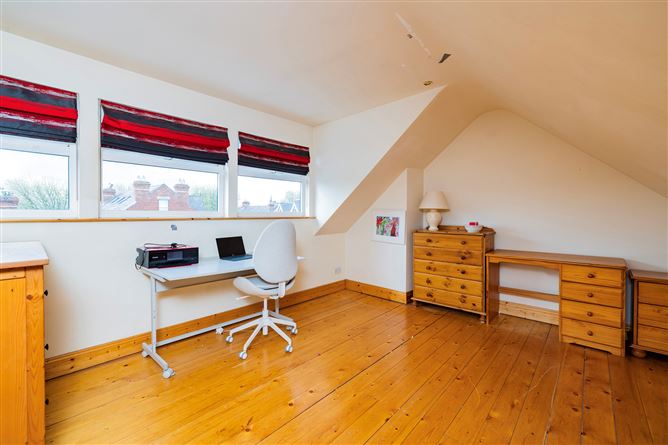 Maura, 92 Iona Road, Glasnevin, Dublin 9