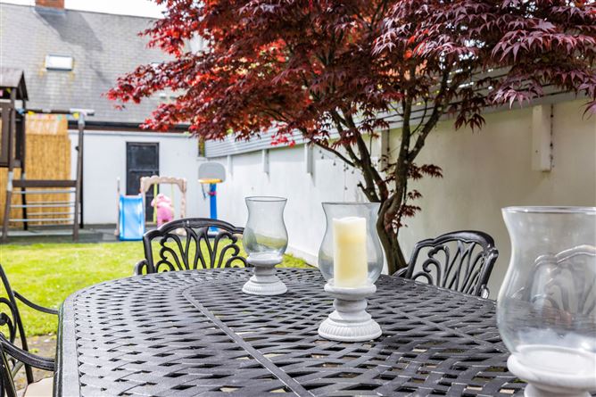 Maura, 92 Iona Road, Glasnevin, Dublin 9
