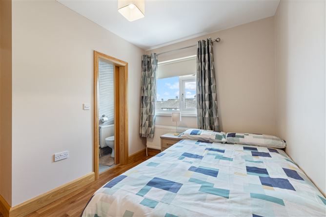 88 Rahylin Glebe, Ballybane, Galway City