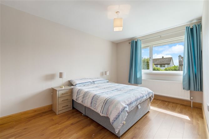 88 Rahylin Glebe, Ballybane, Galway City