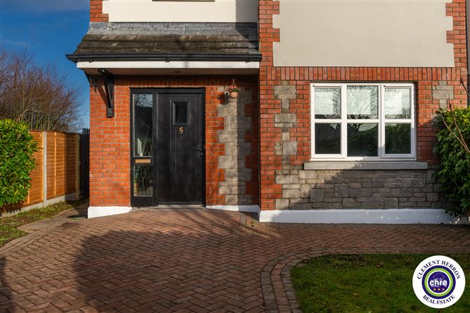 5 Clarney Hall, Rathdowney, Laois