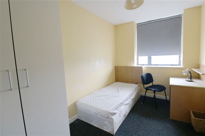 92 The Gateway Student Village, Block F, Ballymun, Dublin 9