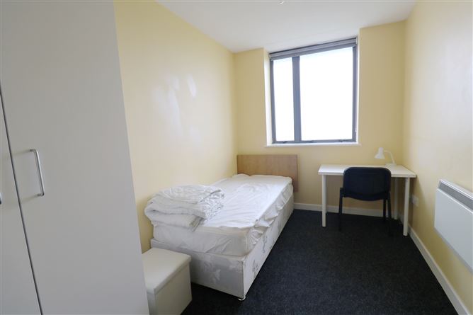 92 The Gateway Student Village, Block F, Ballymun, Dublin 9