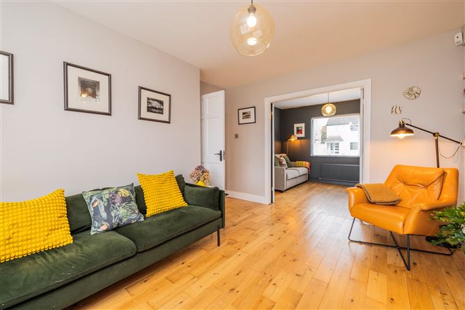 https://photos-a.propertyimages.ie/media/4/4/7/4962744/656185d4-92ff-47af-a1d3-f7a9974556a0_l.jpg
