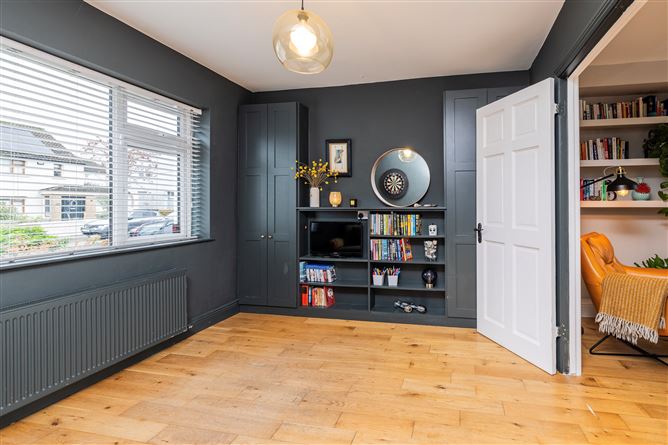 https://photos-a.propertyimages.ie/media/4/4/7/4962744/656185d4-92ff-47af-a1d3-f7a9974556a0_l.jpg