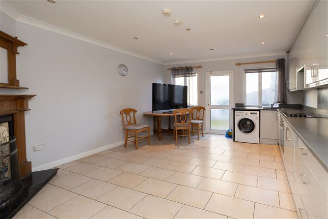 135 Saint Peter's Road, Greenhills, Dublin 12