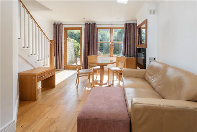 30 Courtyard Lodges, Fota, Cork