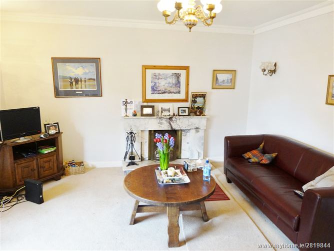 6 Oak House, Serpentine Avenue, Sandymount,   Dublin 4