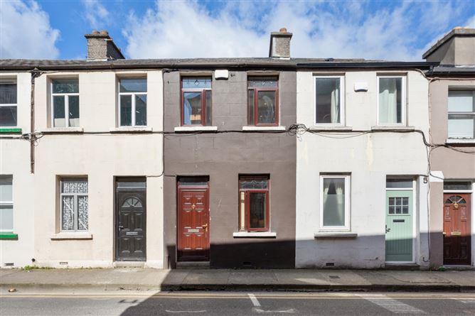 6 Griffith Terrace, Earls Street South, Dublin 8