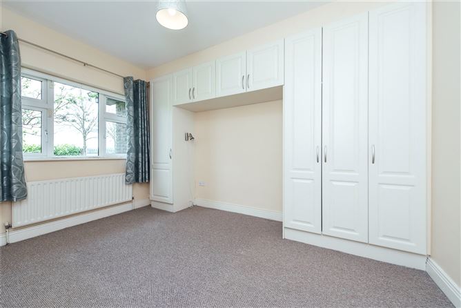 42 The Gallops, Dublin Road, Naas, Co. Kildare