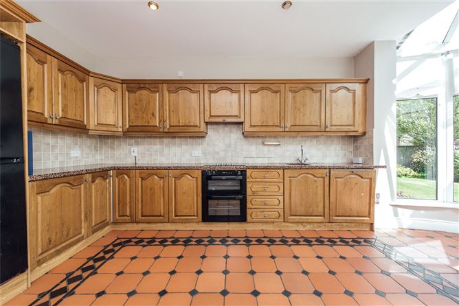 42 The Gallops, Dublin Road, Naas, Co. Kildare