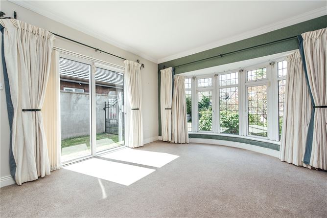 42 The Gallops, Dublin Road, Naas, Co. Kildare