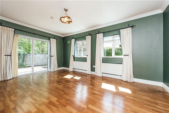 42 The Gallops, Dublin Road, Naas, Co. Kildare