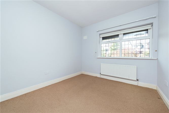 42 The Gallops, Dublin Road, Naas, Co. Kildare