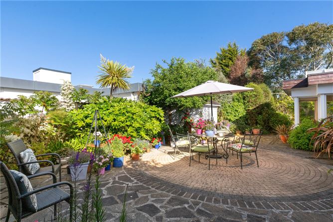18 Shanganagh Vale, Cabinteely, Co. Dublin