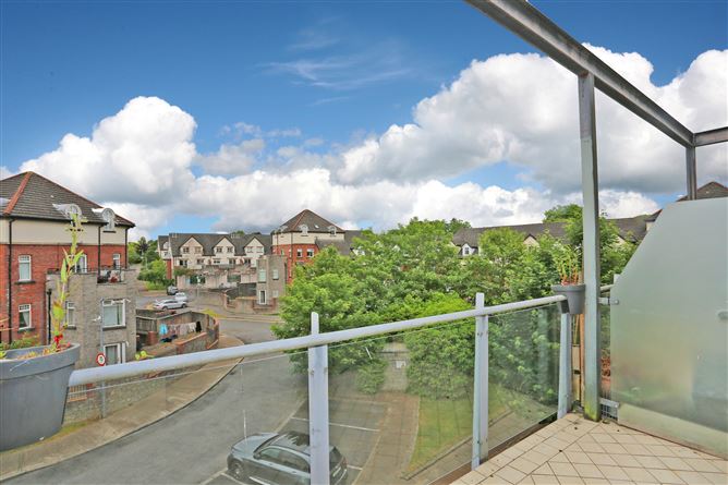 14 Larchfield, Ashbourne Avenue, Sth Circ Rd, Limerick