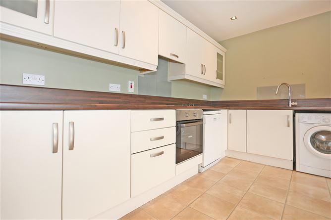 14 Larchfield, Ashbourne Avenue, Sth Circ Rd, Limerick
